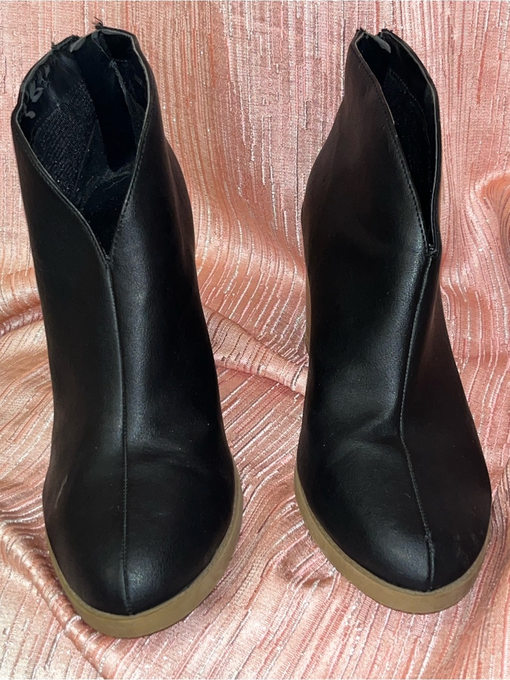 Serra Bootie Womens Size 10 Black Ankle Boot Solid Almond Toe Block Heel Zip